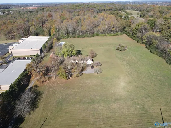 407A Winchester Rd NW, Huntsville, AL 35810
