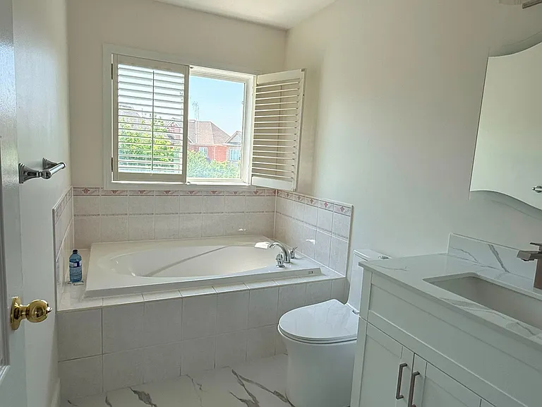 770 Othello Ct #40 — Photo 5