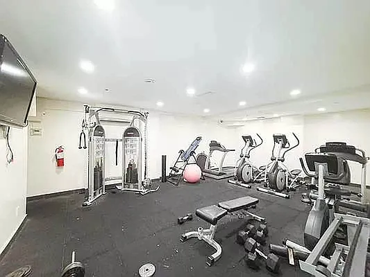 Rented by Metropolitan Property Group | media 31