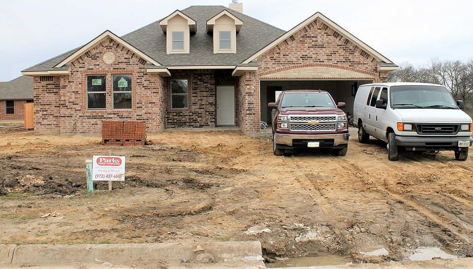1st image of 1919 Sandy Knoll Ln