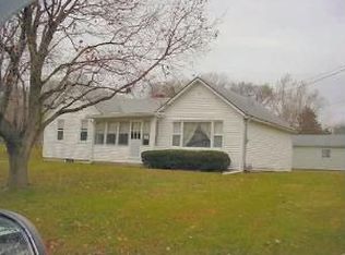 216 E Mill Rd, Sheffield, IL 61361