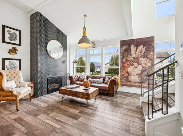 4898 W Crosswater Rd, South Jordan, UT 84009
