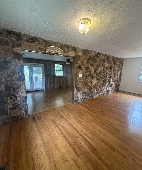 12 Dogwood Ln — Photo 32