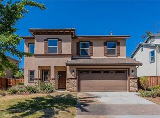 3233 Arta Pl, Riverside, CA 92501