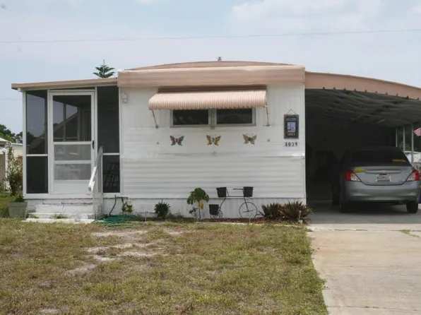 8039 SE Eagle Ave, Hobe Sound, FL 33455