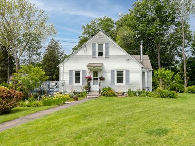 687 Beacon Valley Road, Naugatuck, CT, 06770