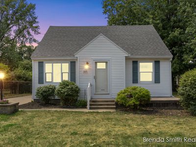 3845 Grape Ave NE, Grand Rapids, MI, 49525