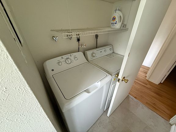 3rd image of 1665 Nugget Ct