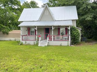 447 Rhine Rd, Fitzgerald, GA 31750