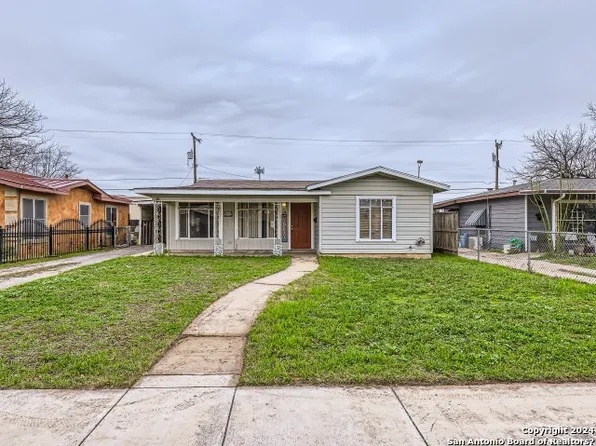 215 DORRIS ST, San Antonio, TX 78207