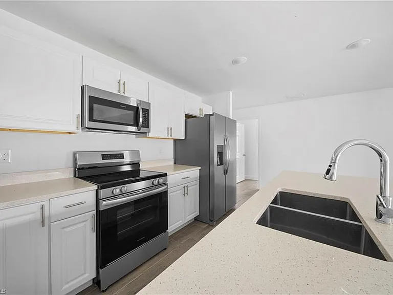 5022 25th St SW — Photo 12