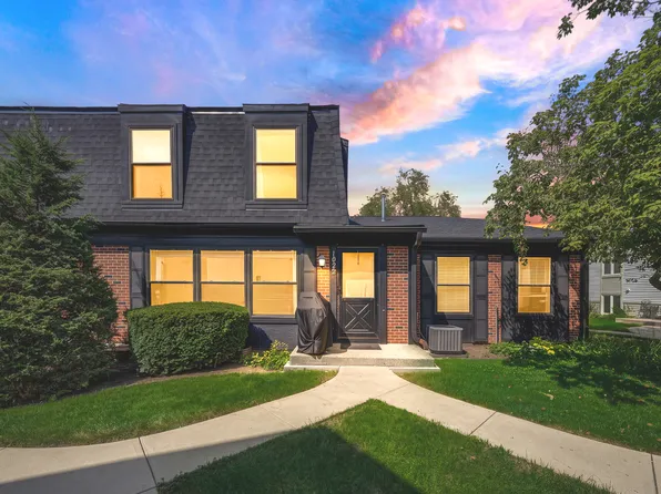1022 Inverrary Ln, Deerfield, IL 60015