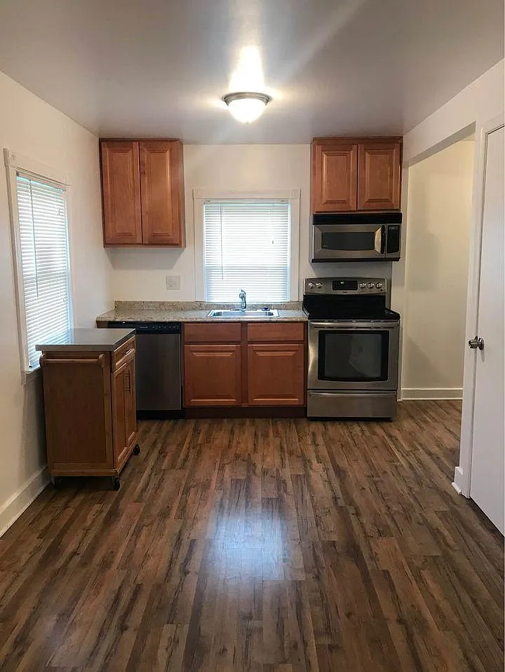 1 bed, $1,600 — Photo 3