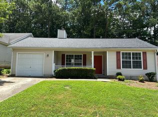 697 Hynds Springs Dr, Jonesboro, GA 30238