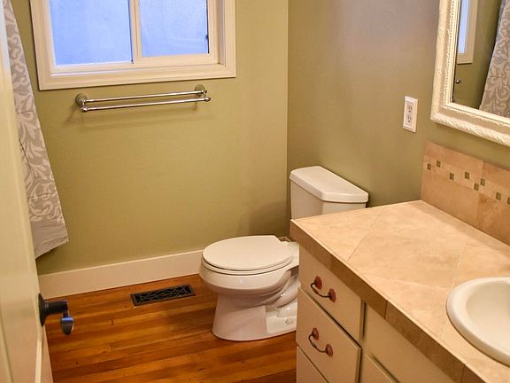 Up stairs bathroom