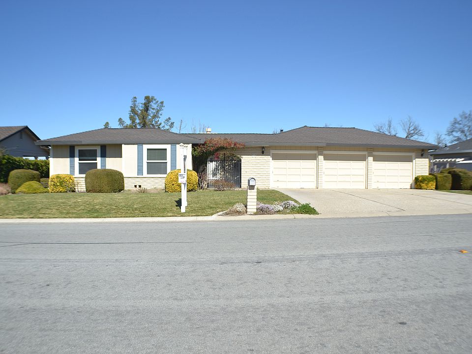 705 S. Ridgemark