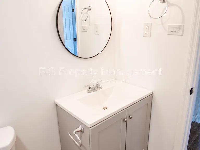 315 N Castle St #11 — Photo 9