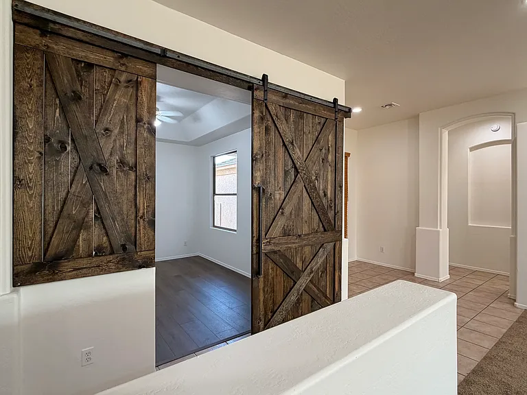 2120 E Flintlock Way — Photo 47