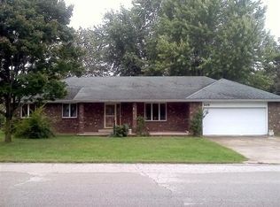 205 E Wells St, Ash Grove, MO 65604