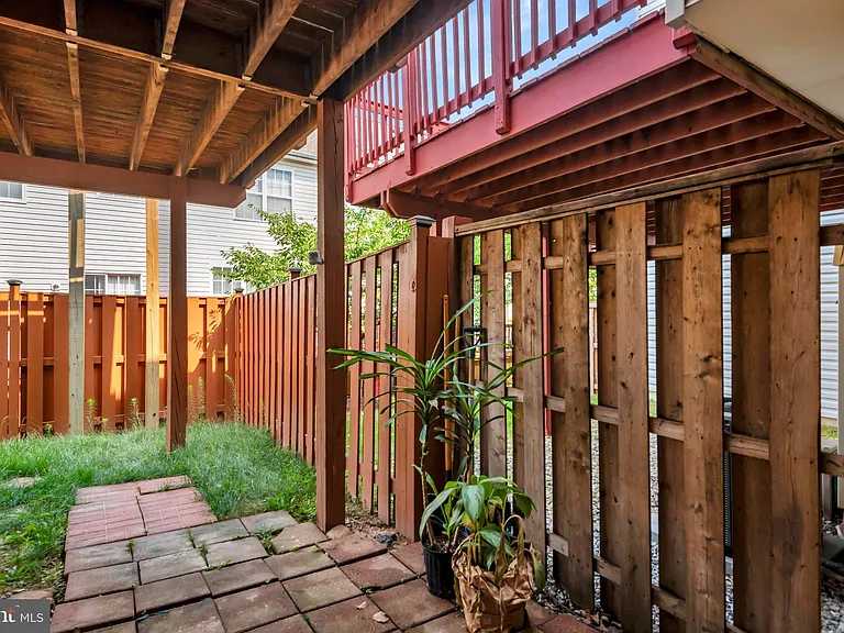 8336 Finchleigh St — Photo 36