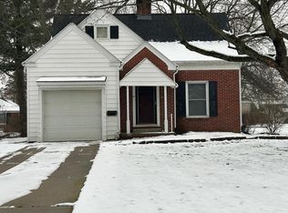 14 W Maxwell Dr, Shelby, OH 44875