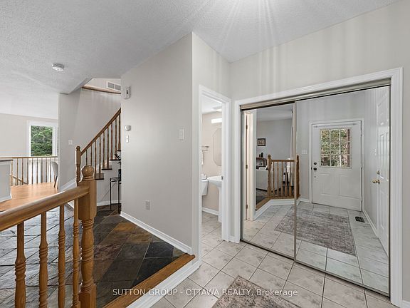 5th image of 52 Windcrest Ct
