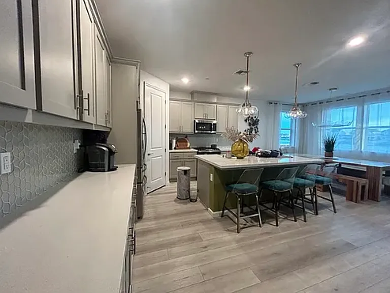 Delta Coves Dr — Photo 5