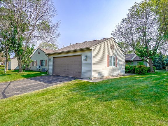 4th image of 1300 Carriage Dr Unit 1300A