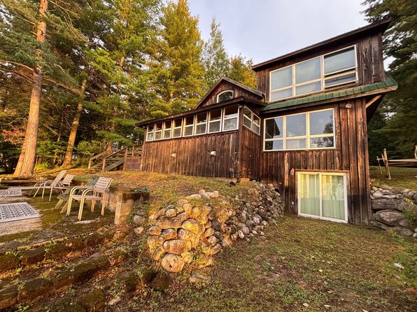 156 Mud Pond Rd