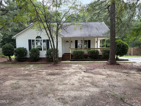 576 Sunray Dr, Clayton, NC 27520
