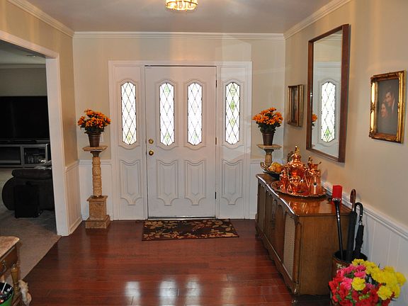 5th image of 4217 Langtry Dr