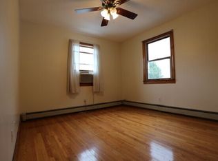 2 Frd, Boston, MA 02128