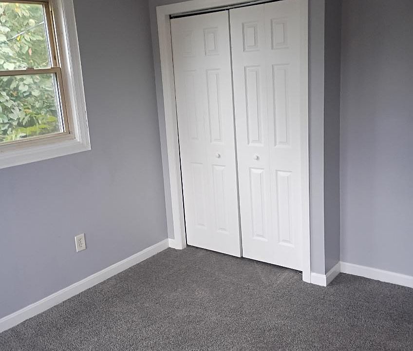 1st image of 5852 Curry Rd