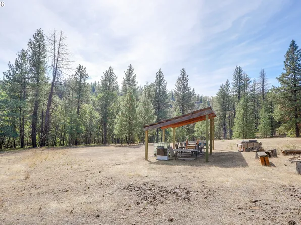0 Ridgetop Rd, Dufur, OR 97021