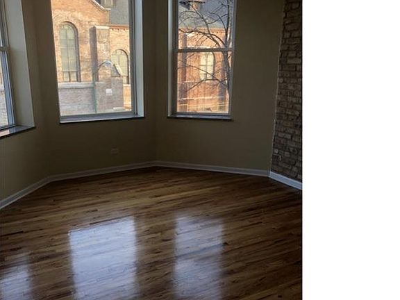 3rd image of 6446 S Maryland Ave APT 1
