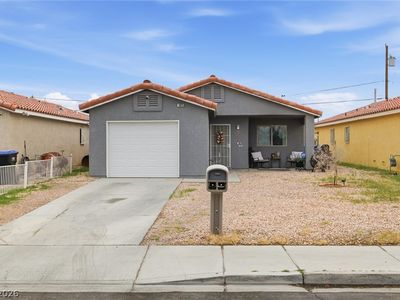 1323 W Bartlett Ave, Las Vegas, NV, 89106