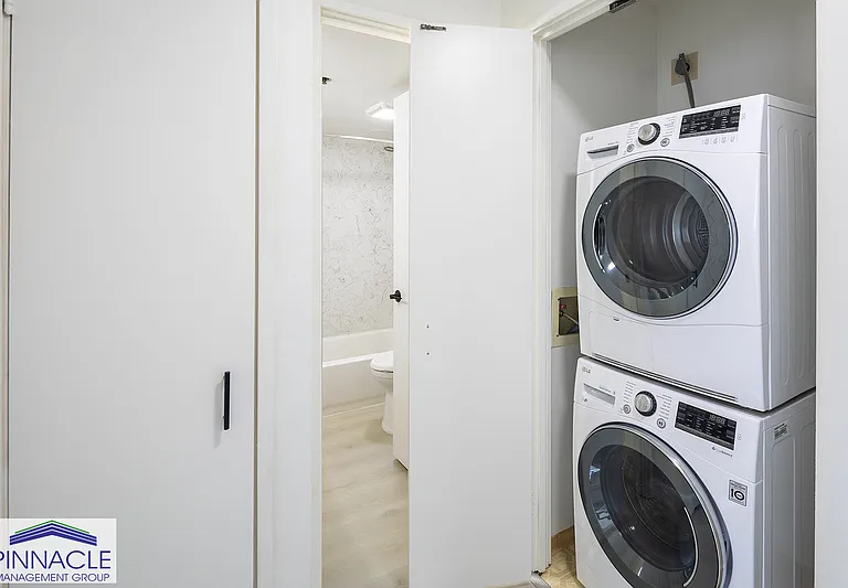 876 Curtis St #2208 — Photo 10