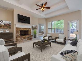 214 Tahitian Dr, Bastrop, TX 78602