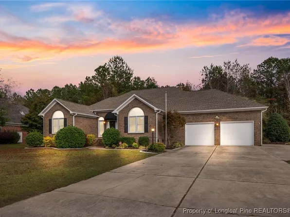 1103 Four Wood Dr, Fayetteville, NC 28312
