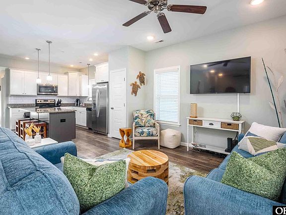 5th image of 1317 Devonshire Rd Unit 36