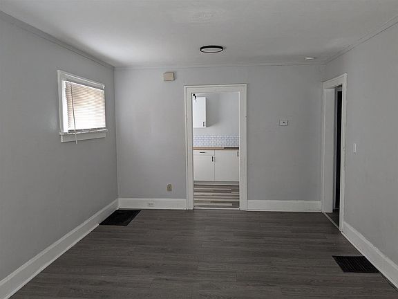 2nd image of 2027 S 5th St #2