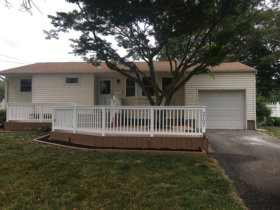 1st image of 3107 Beechnut Ave