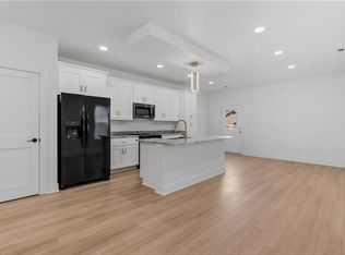 1112 Fayette St, Portsmouth, VA 23704