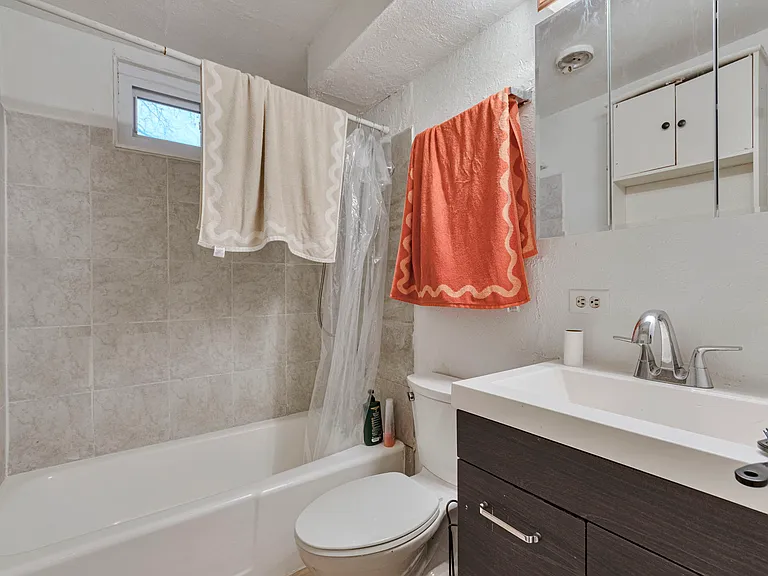 11521 W 61st Pl — Photo 16