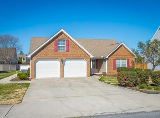 598 Sweet Birch Dr, Rossville, GA 30741