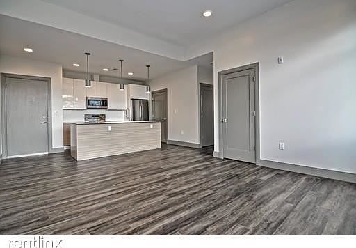 400 Mystic #206 Somerville Shared Unit Photo 5