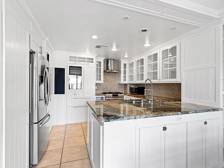 830 Picotte St #203 — Photo 5