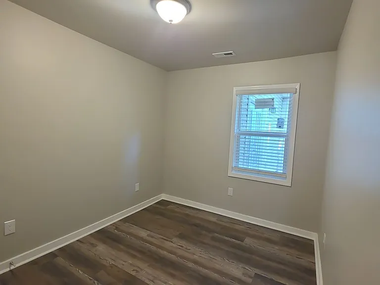 2706 Pinetree Ln NW — Photo 8