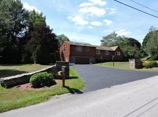 7 Piasta Rd, Dudley, MA 01571