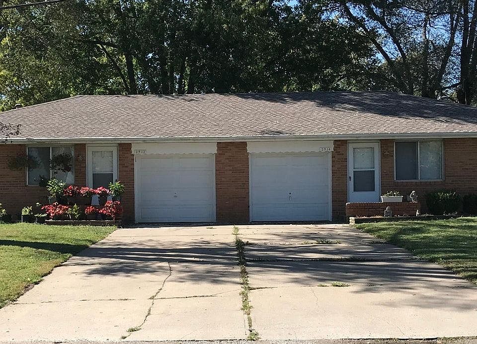 1st image of 2906 N River Blvd